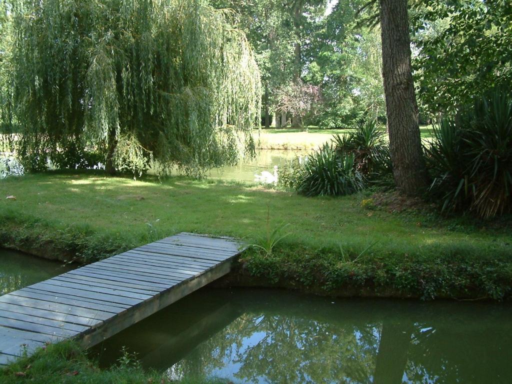 Chateau Du Beugnon Bed & Breakfast Tigne Exterior photo