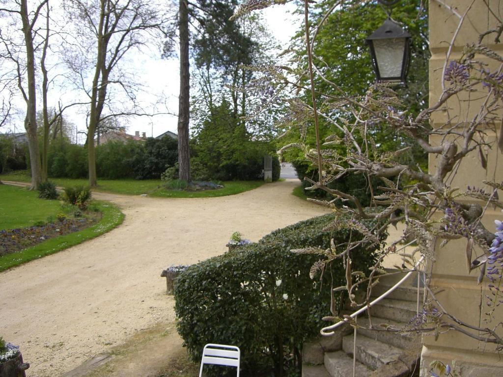 Chateau Du Beugnon Bed & Breakfast Tigne Exterior photo